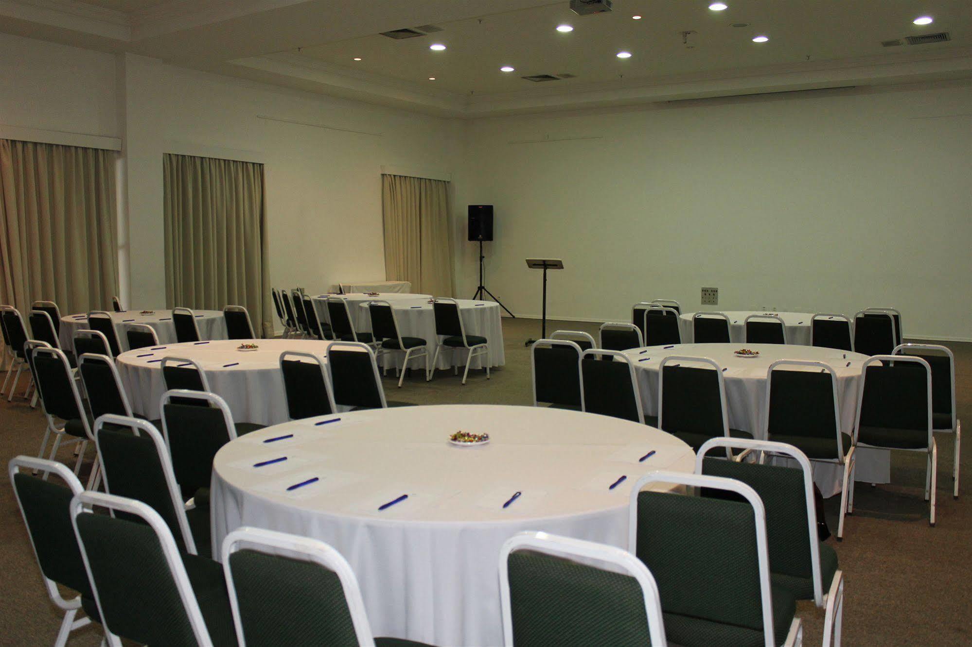 Hotel Vitória Convention 4*